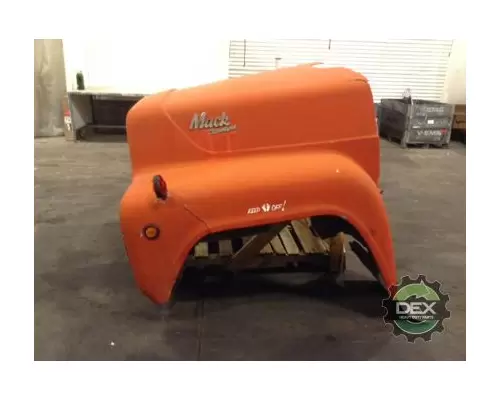 MACK R600 SERIES Hood