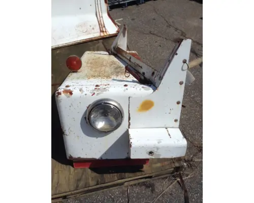MACK R600 SERIES Hood