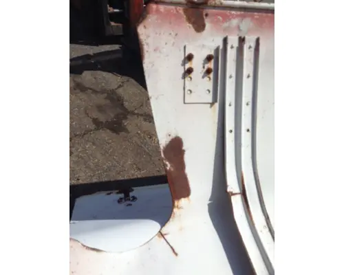 MACK R600 SERIES Hood