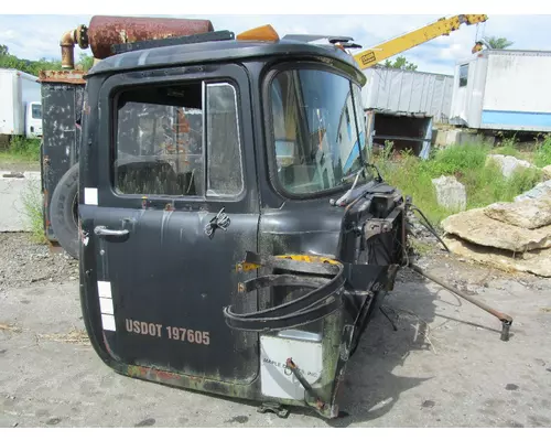 MACK R600 Cab Clip