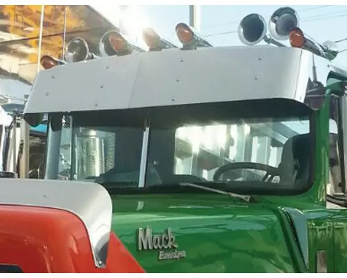 MACK R600 EXTERIOR SUN VISOR