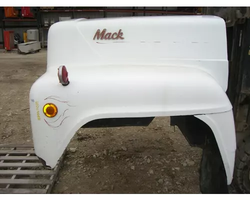 MACK R600 HOOD