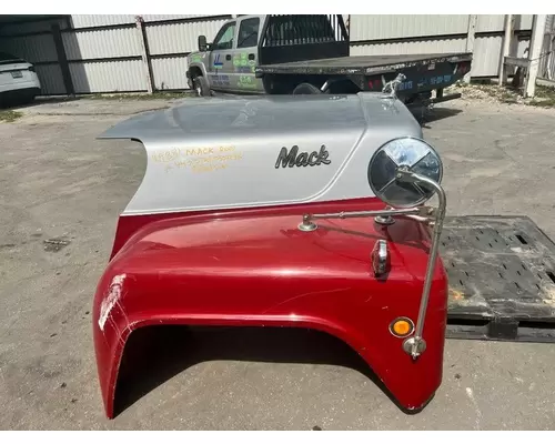 MACK R600 Hood