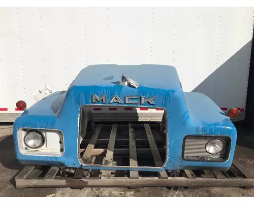 MACK R600 Hood