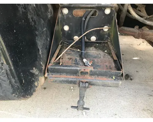MACK R612ST Battery Box