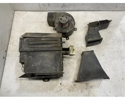 MACK R612ST Body, Misc. Parts