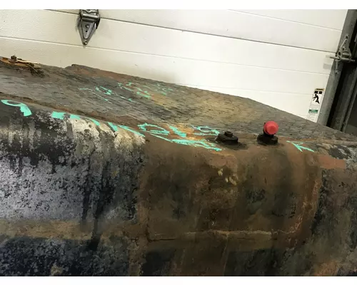 MACK R612ST Fuel Tank