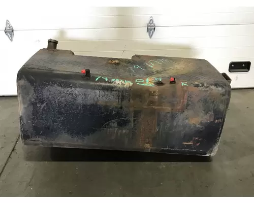 MACK R612ST Fuel Tank