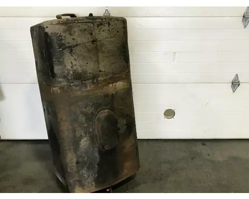 MACK R612ST Fuel Tank