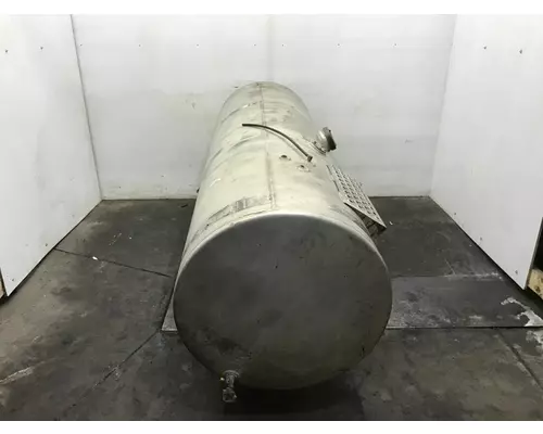 MACK R612ST Fuel Tank