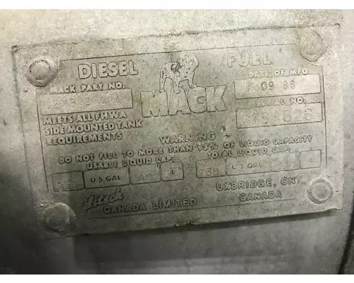 MACK R612ST Fuel Tank