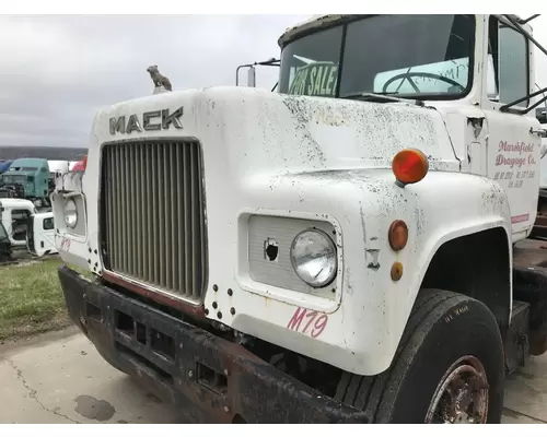 MACK R612ST Hood