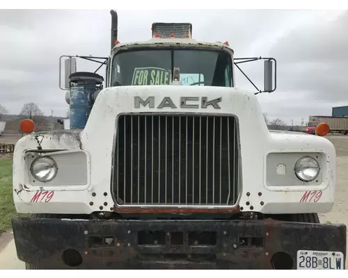 MACK R612ST Hood