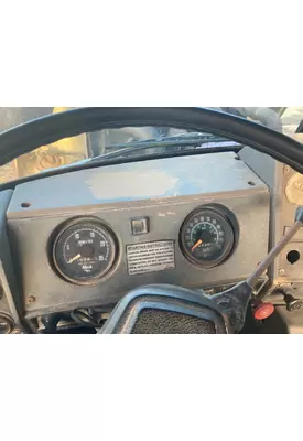 MACK R612ST Instrument Cluster