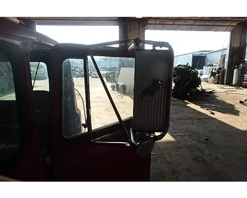 MACK R688T Side View Mirror
