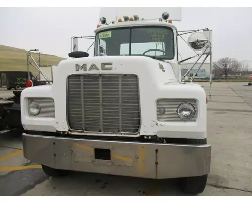 MACK R688 WHOLE TRUCK FOR RESALE