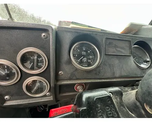 MACK RB688S Complete Vehicle