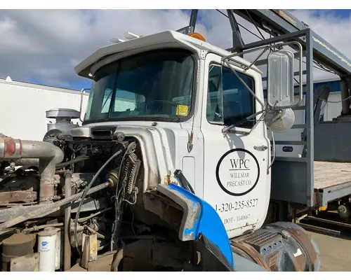 MACK RB690S Cab Assembly