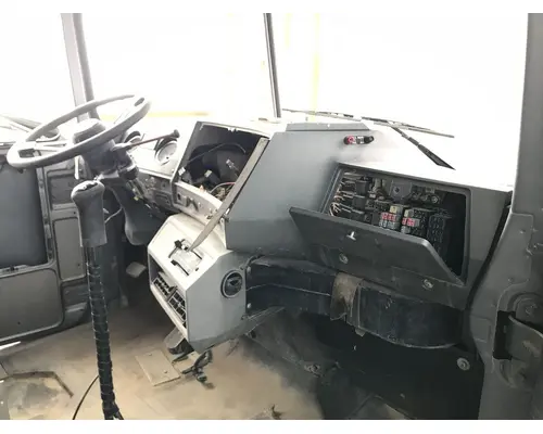 MACK RB690S Cab Assembly