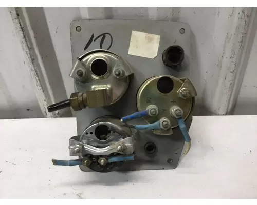 MACK RB690S Dash Assembly