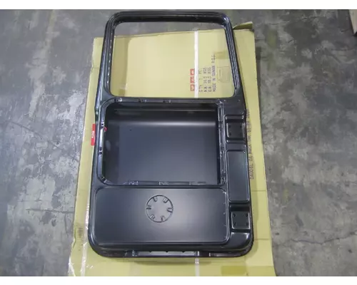 MACK RD 1978-2004 DOOR ASSEMBLY, FRONT