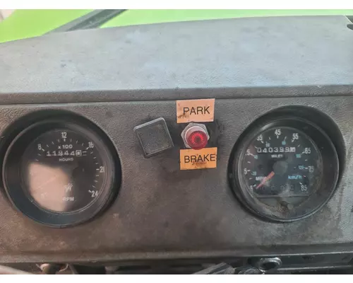 MACK RD600 SERIES Complete Vehicle