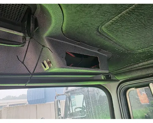 MACK RD600 SERIES Complete Vehicle