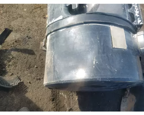 MACK RD600 SERIES Fuel Tank