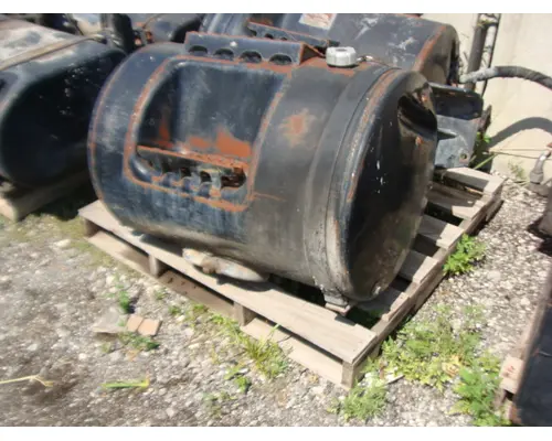 MACK RD600 SERIES Fuel Tank