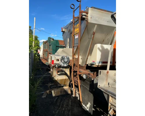 MACK RD686P Complete Vehicle