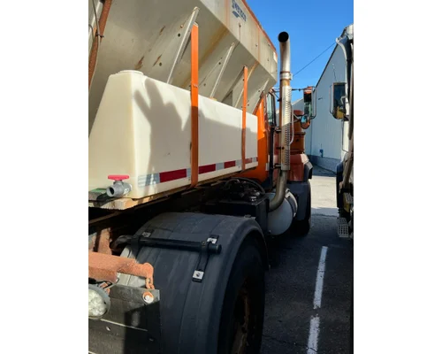 MACK RD686P Complete Vehicle