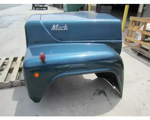 MACK RD686 HOOD