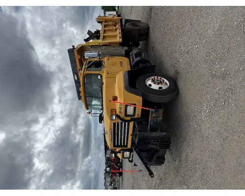 MACK RD688P Complete Vehicle