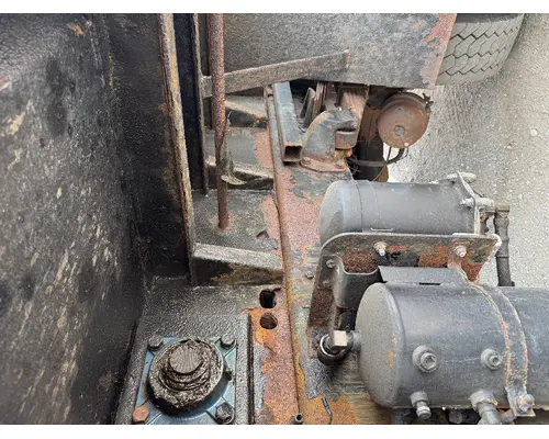 MACK RD688P Complete Vehicle