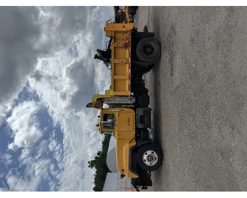 MACK RD688P Complete Vehicle