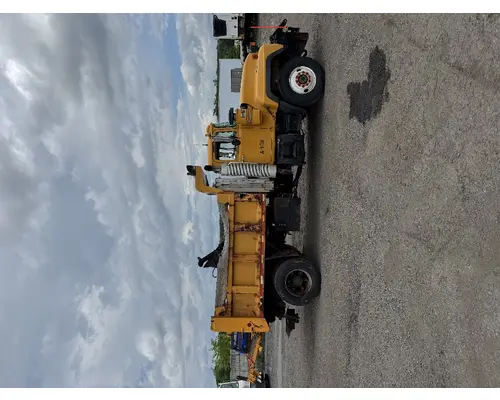 MACK RD688P Complete Vehicle