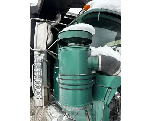 MACK RD688S Air Cleaner