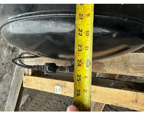 MACK RD688S Air Tank