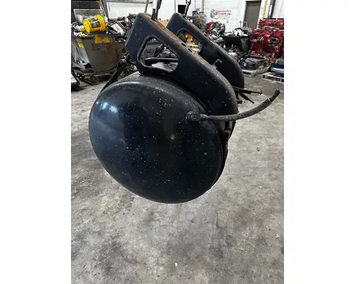 MACK RD688S Air Tank