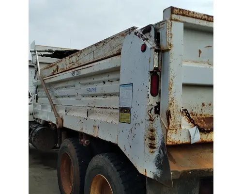 MACK RD688S Body  Bed