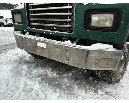 MACK RD688S Bumper Assembly, Front