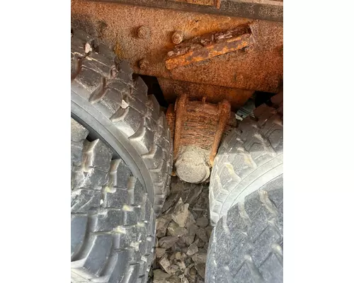 MACK RD688S Cutoff