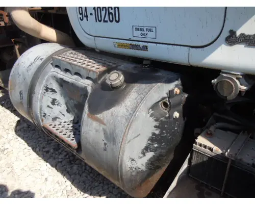MACK RD688S Fuel Tank