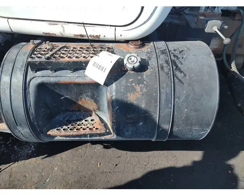 MACK RD688S Fuel Tank
