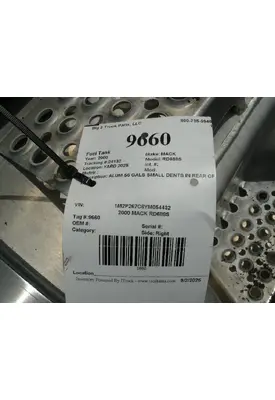 MACK RD688S Fuel Tank