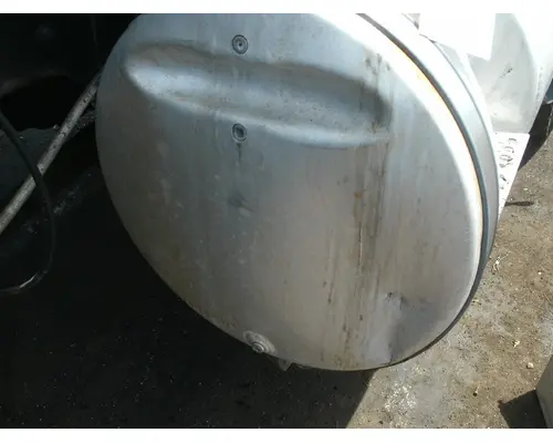 MACK RD688S Fuel Tank