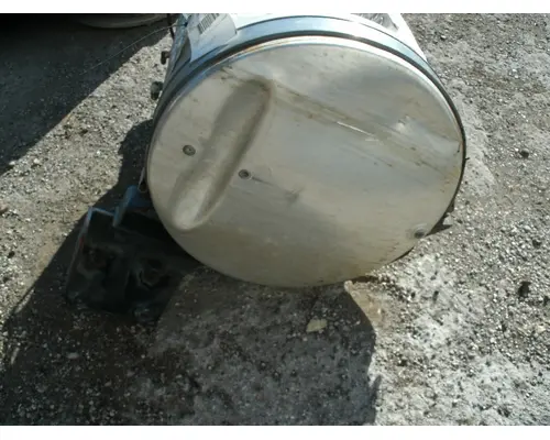 MACK RD688S Fuel Tank