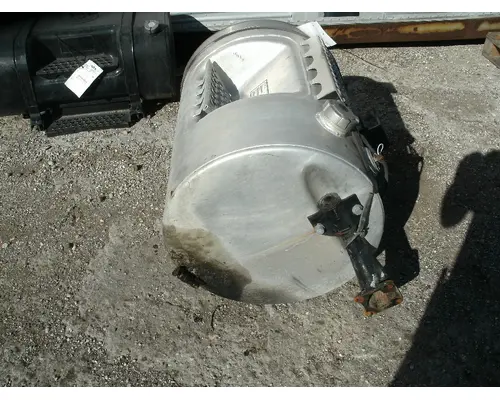 MACK RD688S Fuel Tank