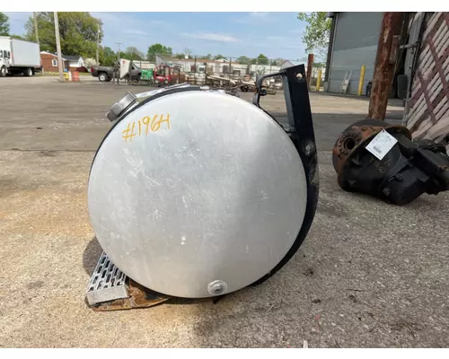 MACK RD688S Fuel Tank