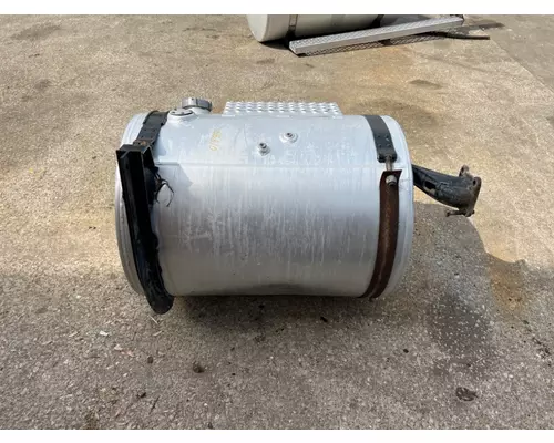 MACK RD688S Fuel Tank